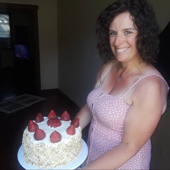 Meet your Posher, Carolina - Picture 1 of 1